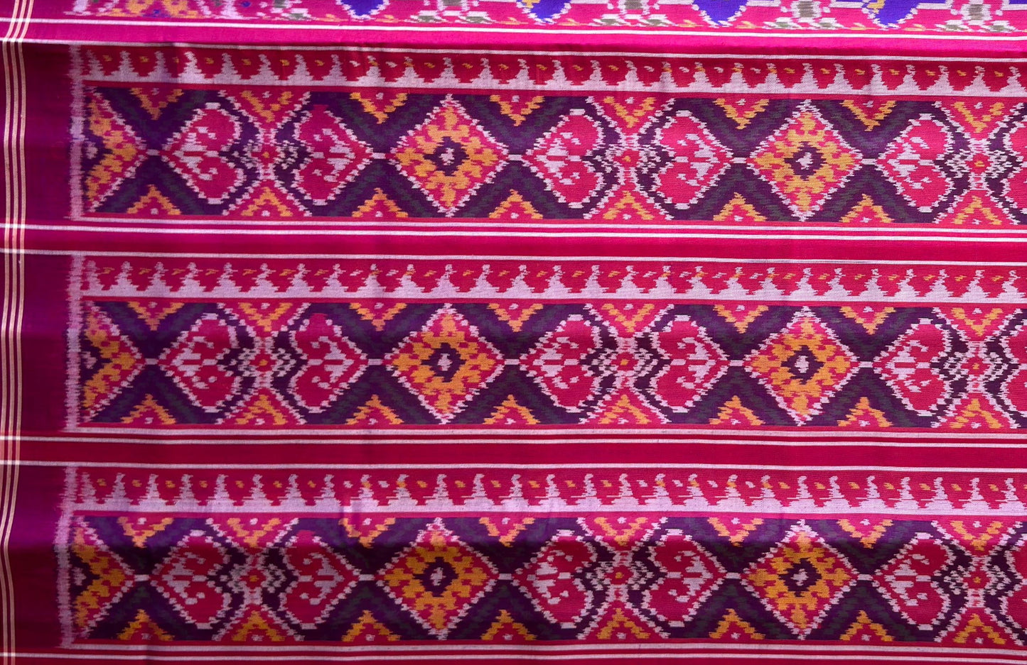 Royal Purple & Rani Pink Multifigure Patola Handwoven Saree