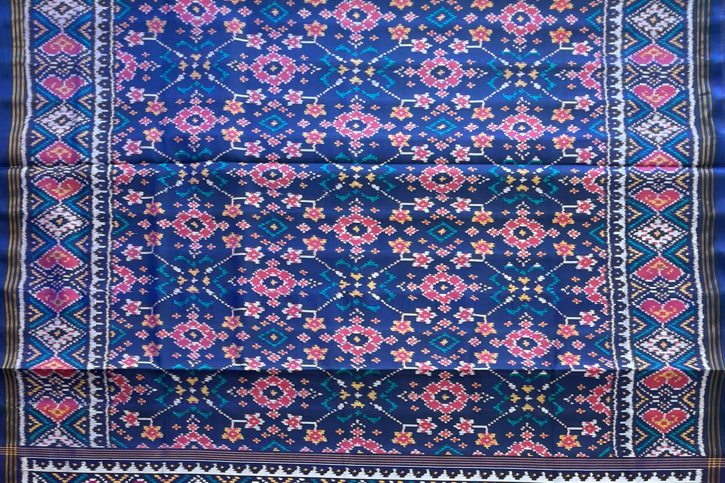 Royal Navy Ratan Chokdi Patola Saree