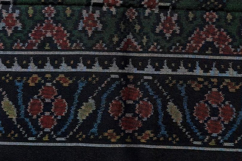 Emerald Green Patola Shawl with Floral Diamonds Design